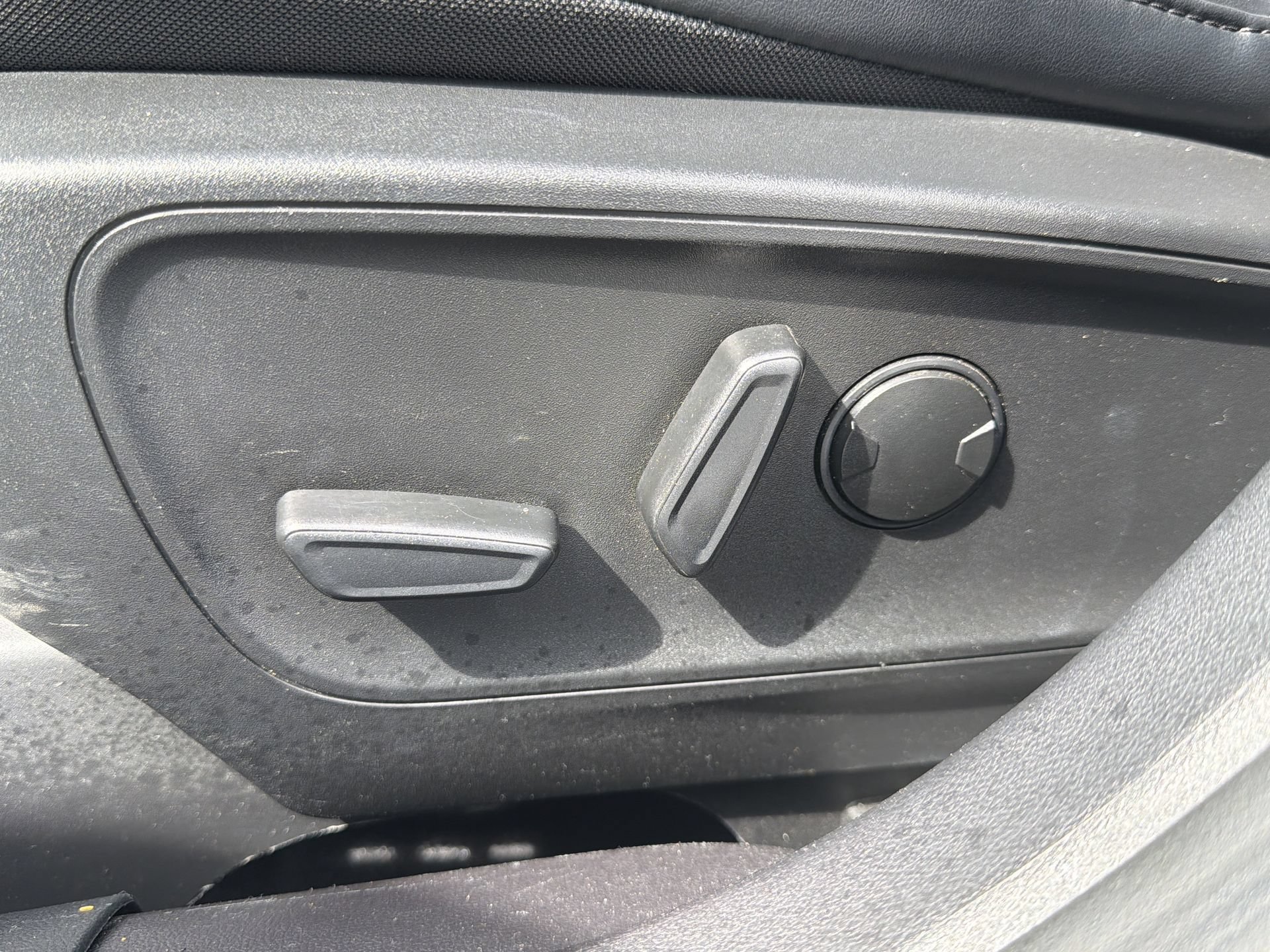 Certified 2023 Ford Escape ST-Line w/ Tech Pack #1 FWD image 27