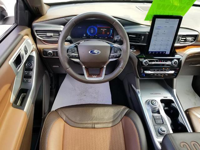 Certified 2022 Ford Explorer King Ranch w/ Premium Technology Package image 19