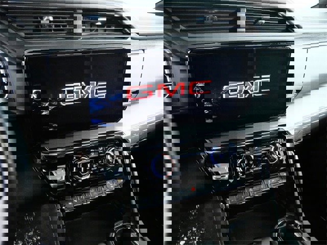 Used 2023 GMC Sierra 1500 AT4X image 21