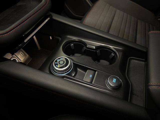 Certified 2025 Ford Explorer ST-Line image 30