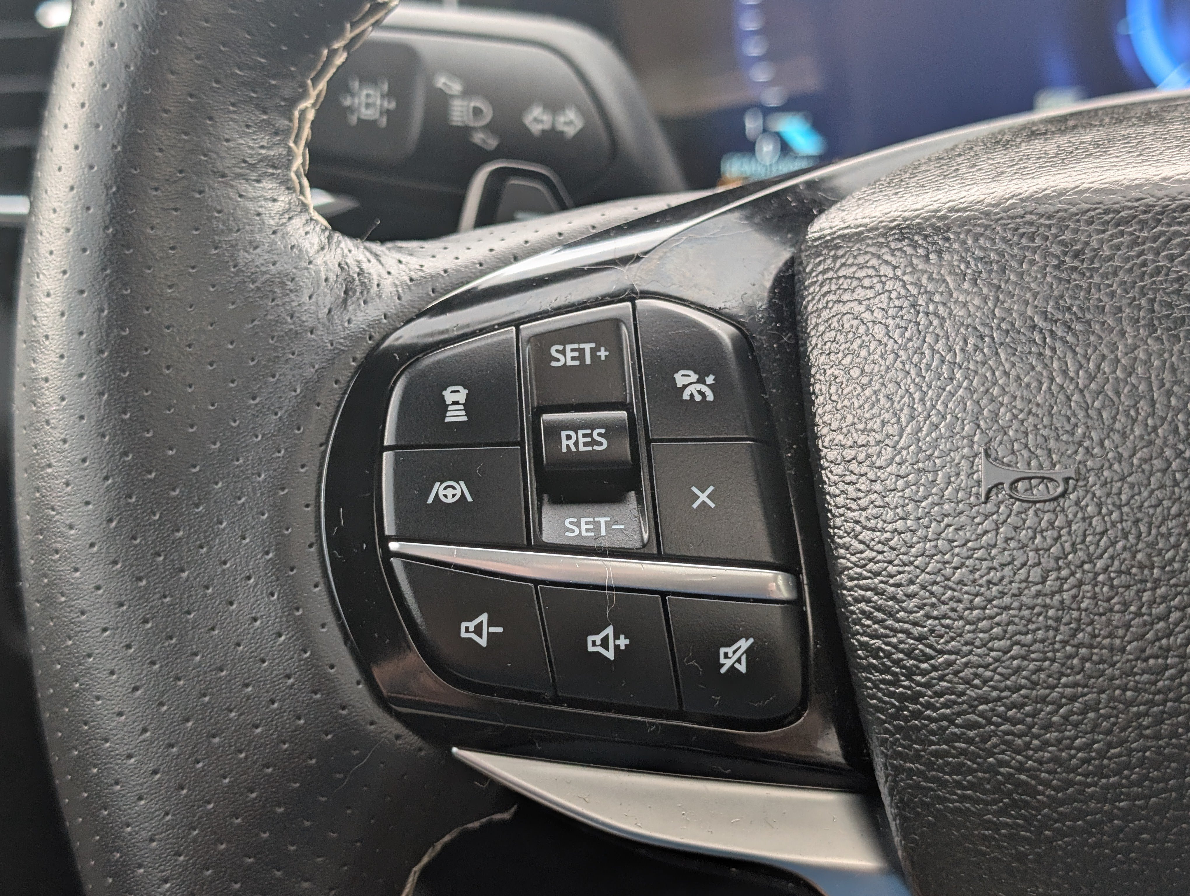 Certified 2023 Ford Explorer ST w/ Equipment Group 401A AWD/4WD image 26