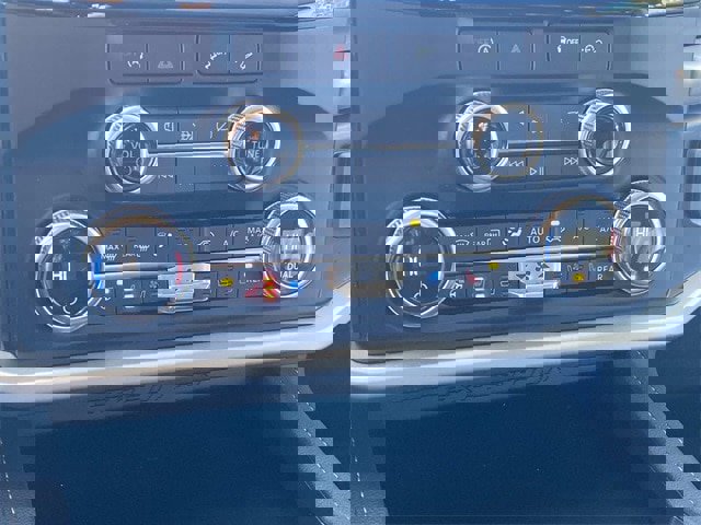 Certified 2024 Ford Expedition Max XLT image 61