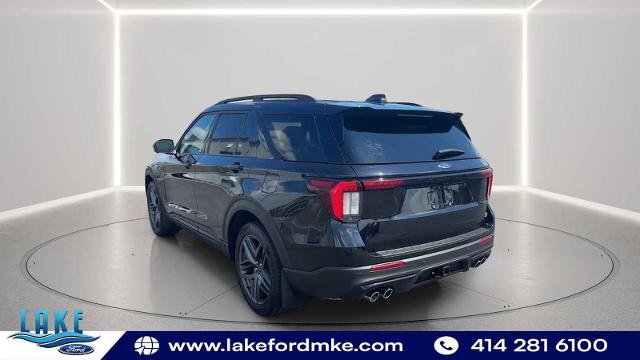 Certified 2025 Ford Explorer ST AWD/4WD image 7