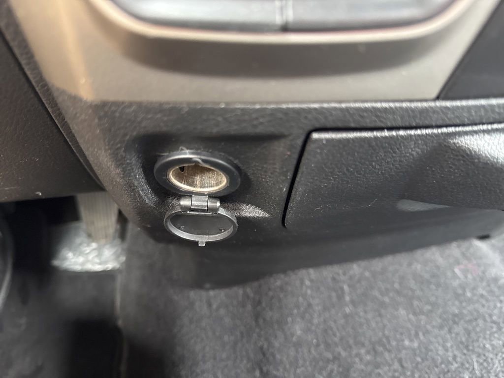 Used 2019 RAM 1500 Classic SLT image 22