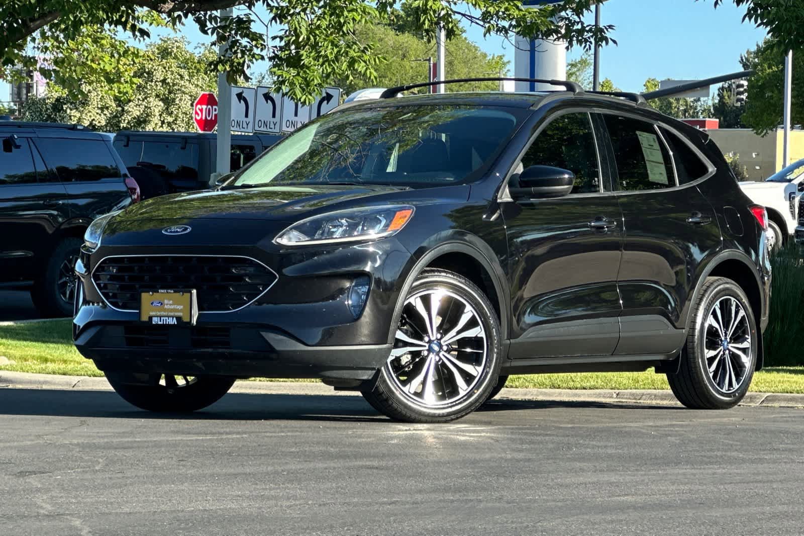 Certified 2022 Ford Escape SEL w/ SEL Stealth AWD Package