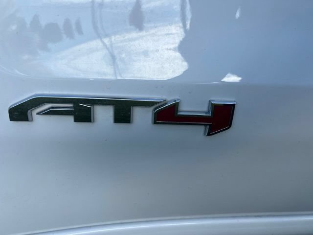 Used 2023 GMC Sierra 1500 AT4 w/ AT4 Premium Package AWD/4WD image 7
