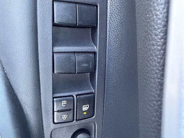 Used 2024 Toyota Corolla SE FWD image 24