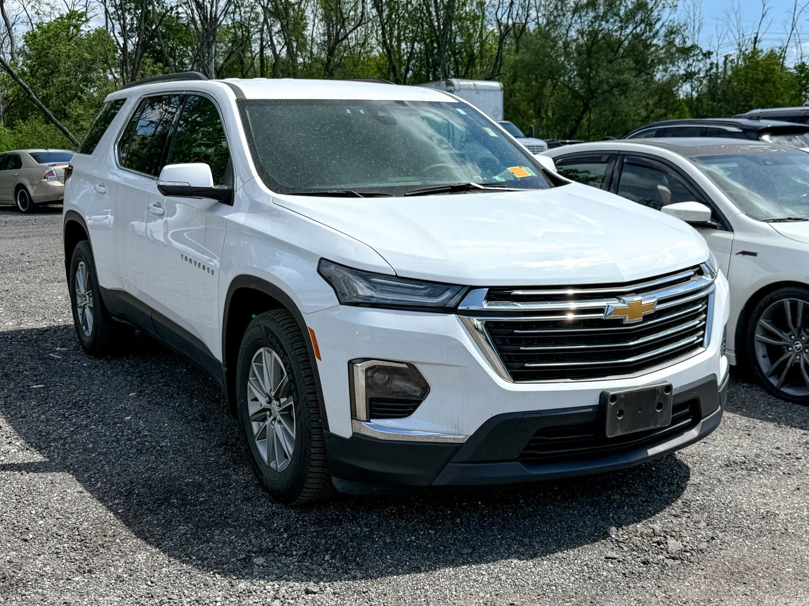 Used 2023 Chevrolet Traverse LT AWD/4WD image 1