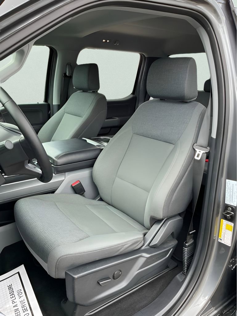 Certified 2025 Ford F150 XLT w/ Equipment Group 301A Standard AWD/4WD image 17