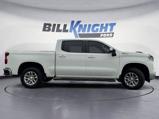 Used 2023 Chevrolet Silverado 1500 LT w/ Z71 Off-Road Package AWD/4WD image 6