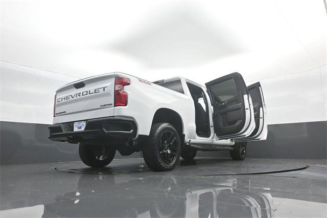 Used 2022 Chevrolet Silverado 1500 Custom Trail Boss w/ LPO, Dark Essentials Package image 44