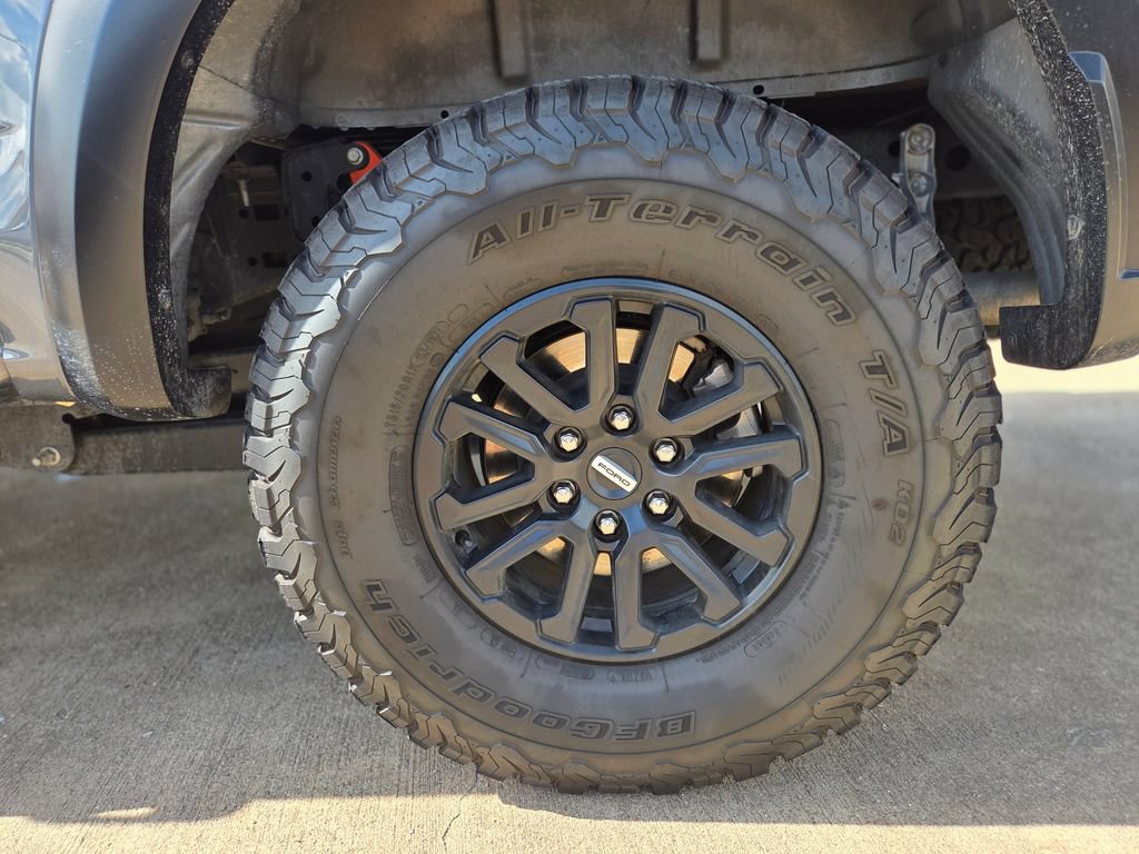 Certified 2025 Ford F150 Raptor AWD/4WD image 33