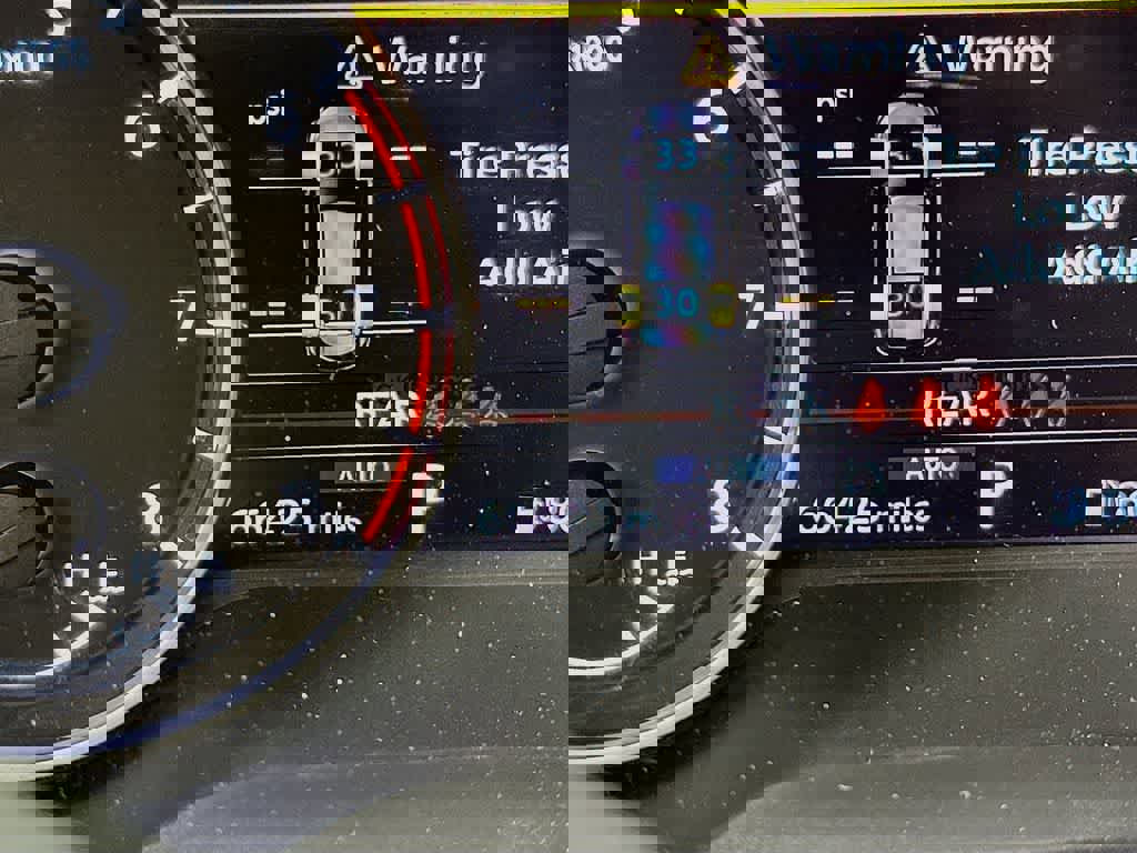 Used 2022 Nissan Rogue SV image 23