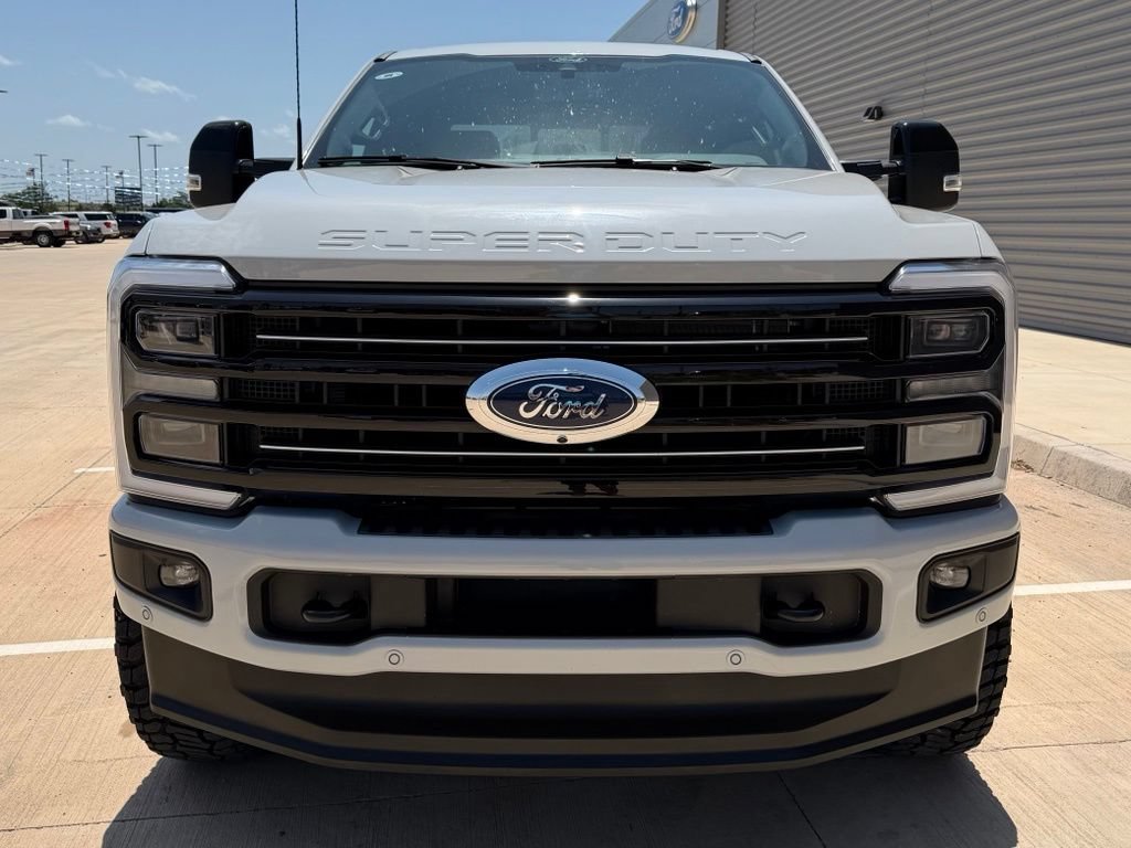 Certified 2026 Ford F250 Platinum AWD/4WD image 4