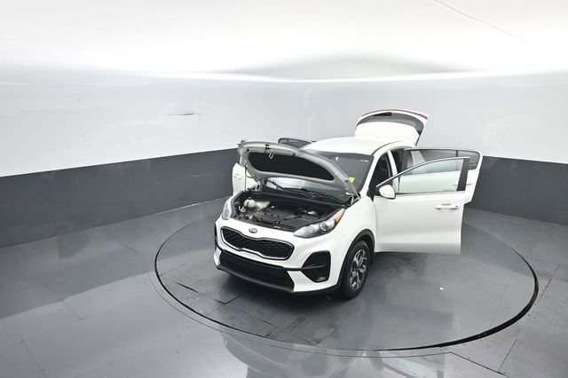 Used 2020 Kia Sportage LX image 34