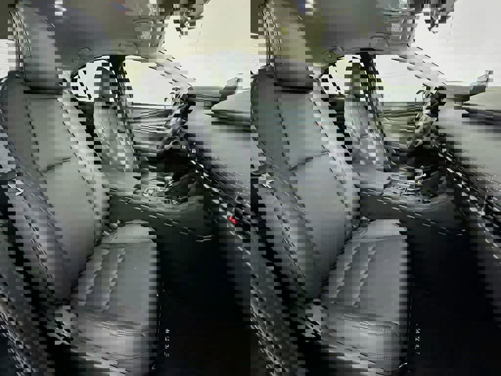 Used 2021 MAZDA MAZDA3 s image 17