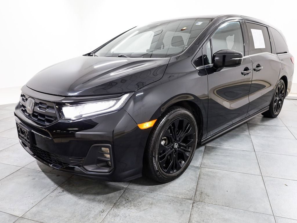 Used 2025 Honda Odyssey Sport-L image 3