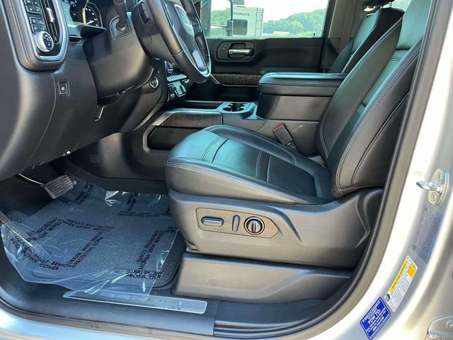 Used 2022 GMC Sierra 2500 Denali w/ Denali Ultimate Package AWD/4WD image 29