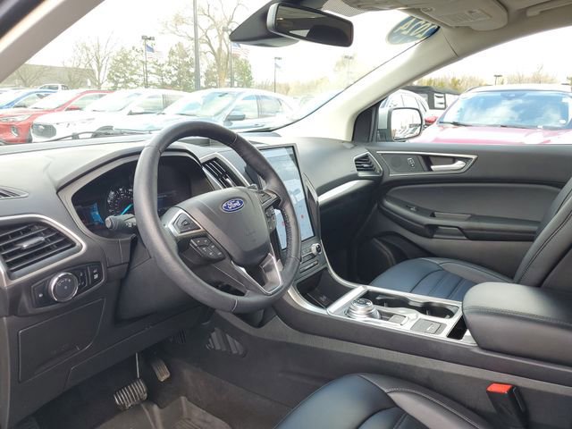 Certified 2024 Ford Edge SEL w/ Convenience Package AWD/4WD image 12