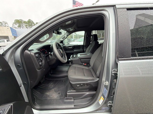 Used 2024 Chevrolet Silverado 2500 Custom w/ Custom Value Package AWD/4WD image 16