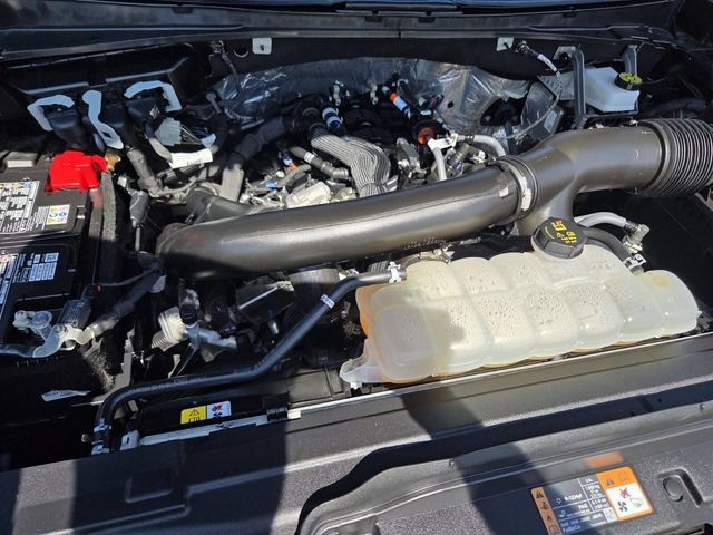 Certified 2025 Ford Expedition Active AWD/4WD image 21