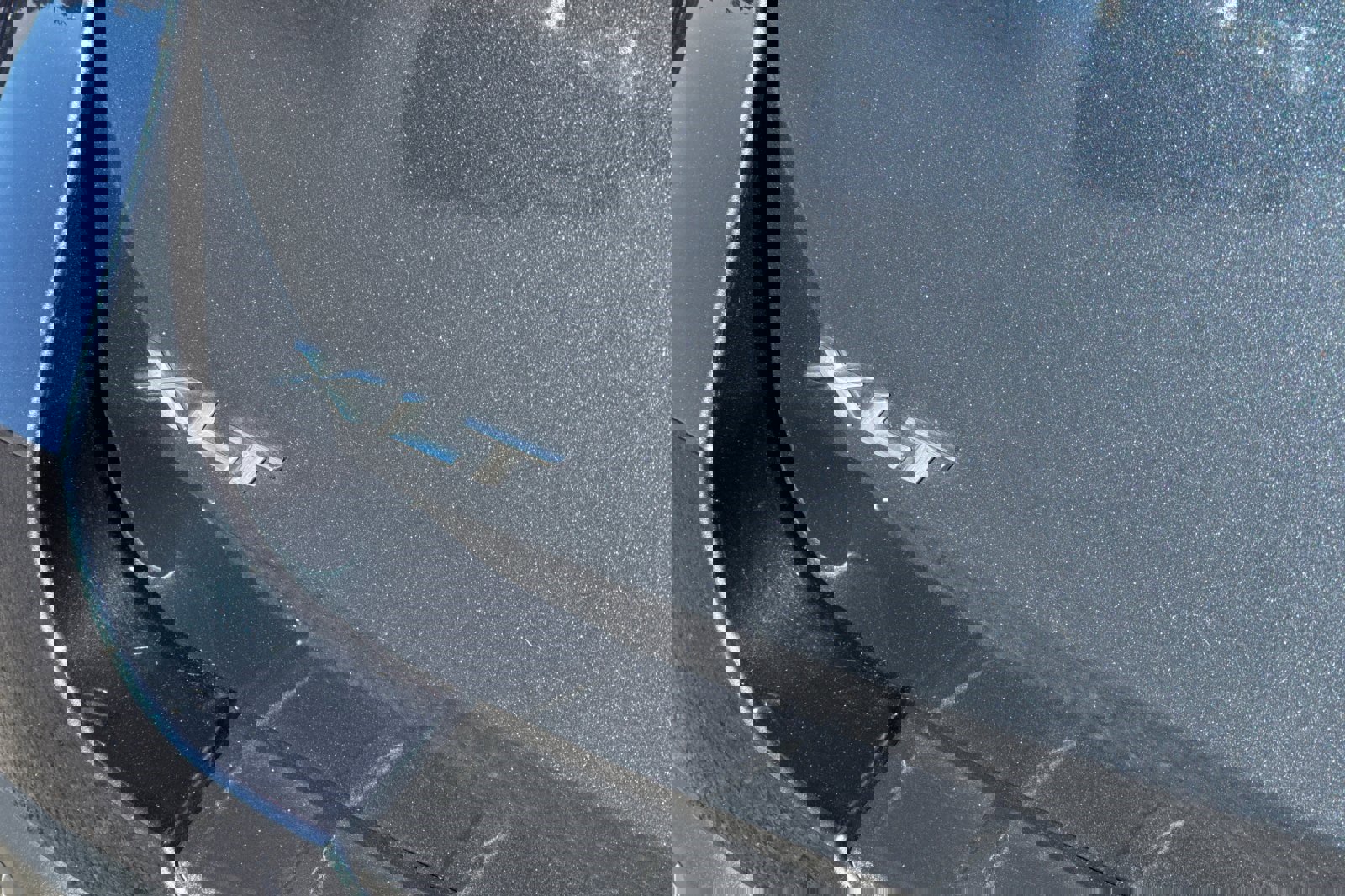 Certified 2022 Ford Explorer XLT w/ Equipment Group 202A image 28