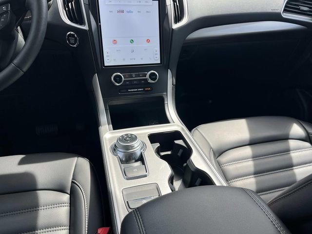 Certified 2024 Ford Edge SEL w/ Convenience Package image 18