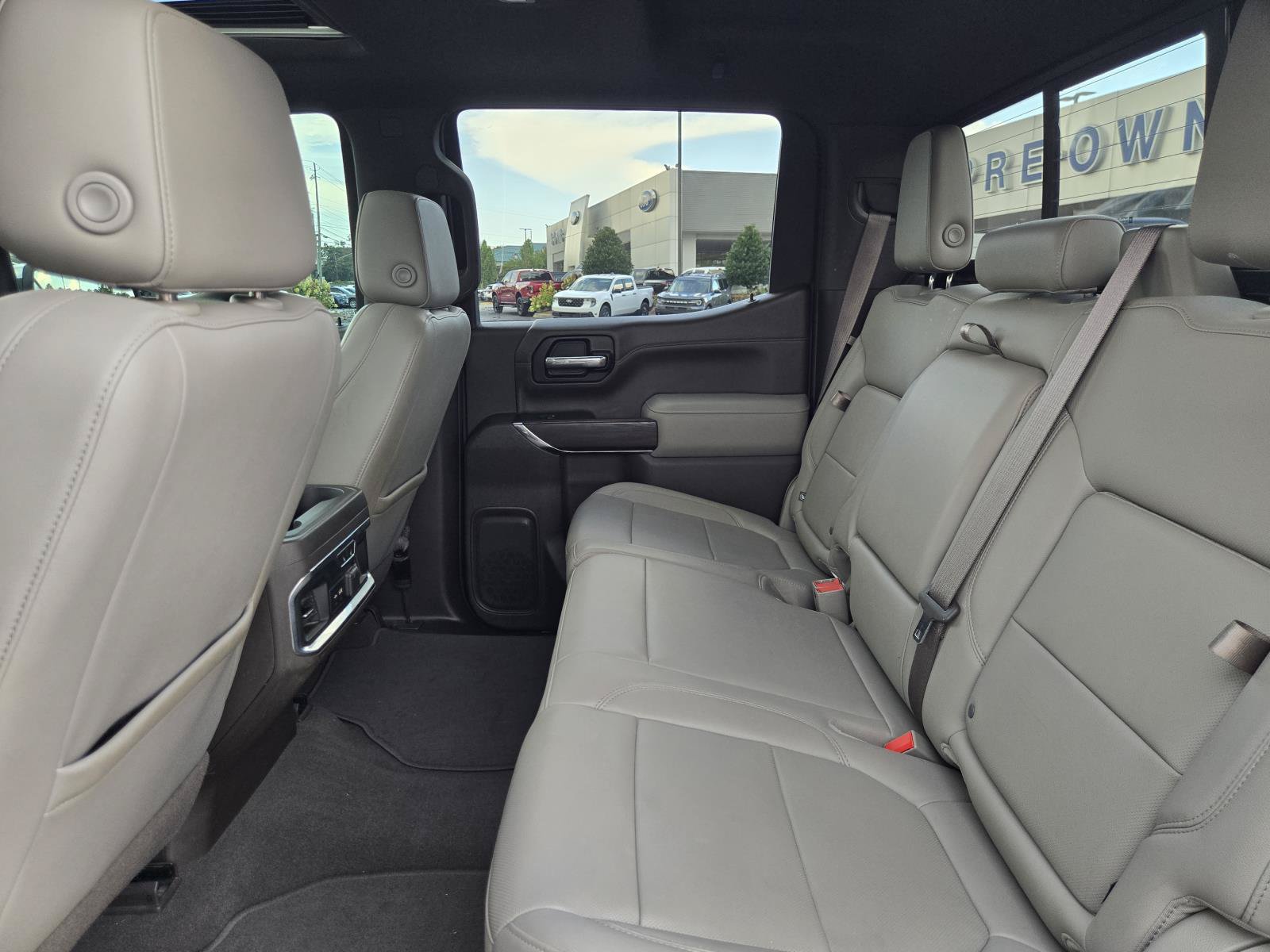 Used 2021 GMC Sierra 1500 SLT w/ SLT Convenience Package AWD/4WD image 13