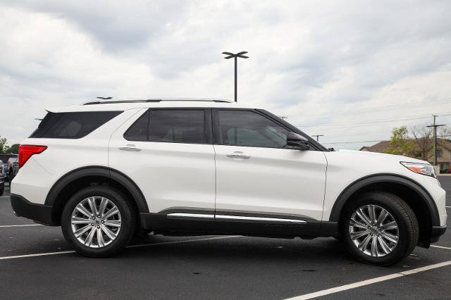 Certified 2022 Ford Explorer Limited w/ Equipment Group 301A AWD/4WD image 6