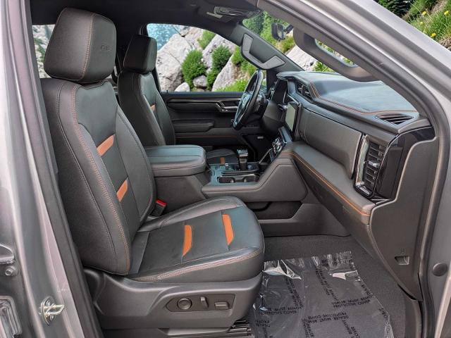 Used 2023 GMC Sierra 1500 AT4 w/ Technology Package AWD/4WD image 16