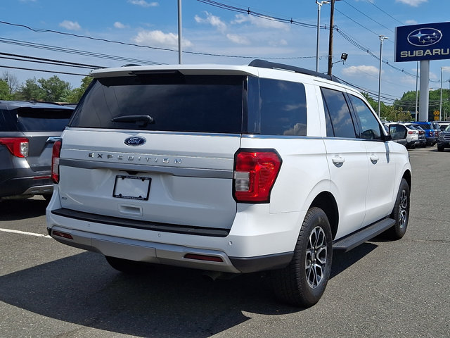 Certified 2024 Ford Expedition XLT AWD/4WD image 9