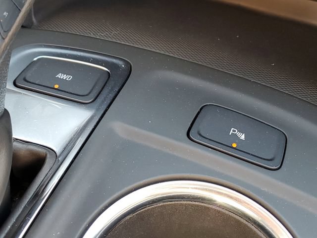 Used 2023 Chevrolet Equinox LT AWD/4WD image 19