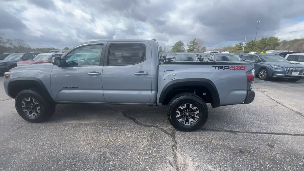 Used 2021 Toyota Tacoma TRD Off-Road w/ Blackout Package (TMS) AWD/4WD image 16
