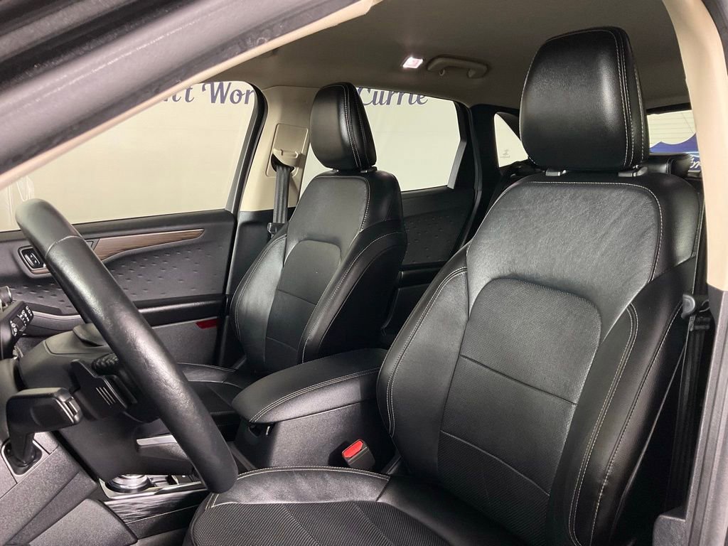 Certified 2020 Ford Escape Titanium image 14