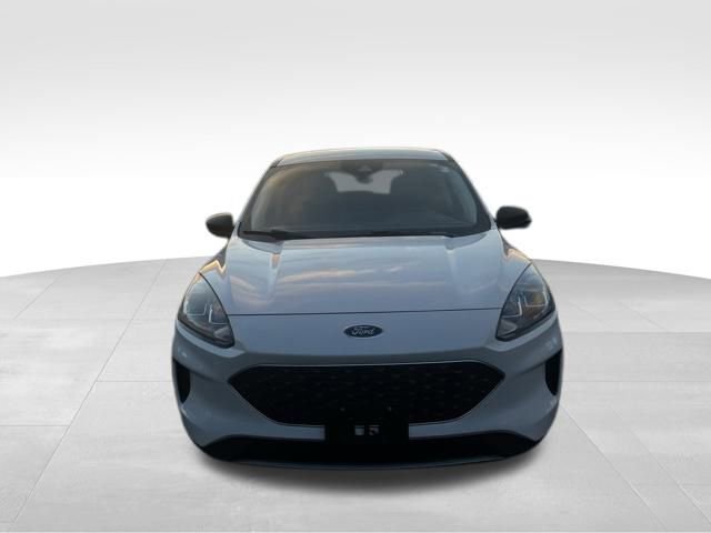 Certified 2022 Ford Escape SE w/ Convenience Package image 2