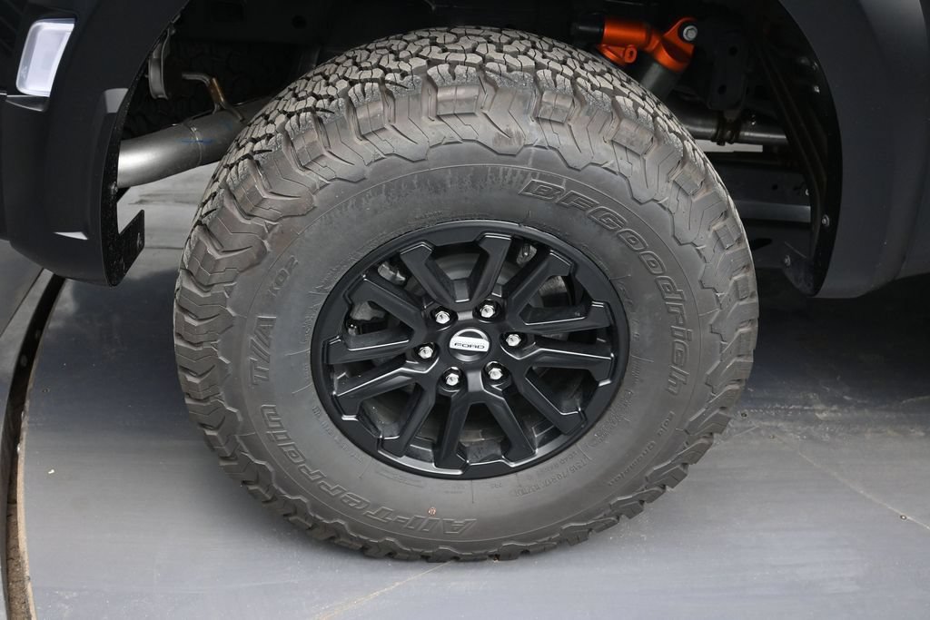 Certified 2025 Ford F150 Raptor AWD/4WD image 16