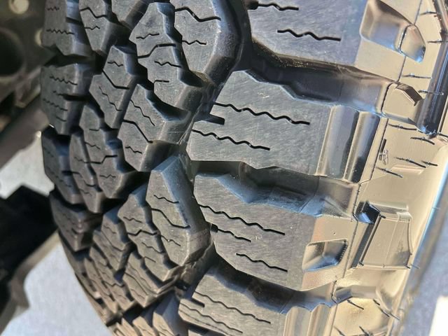 Used 2020 Jeep Wrangler Sport AWD/4WD image 12