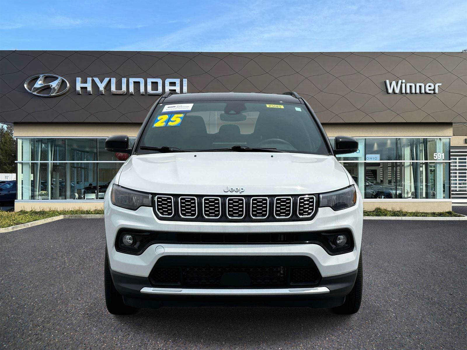 Used 2025 Jeep Compass Limited AWD/4WD image 6