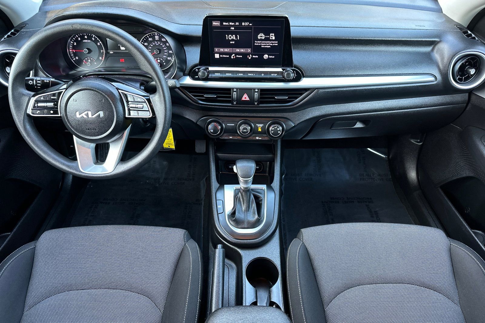 Used 2023 Kia Forte LXS FWD image 9
