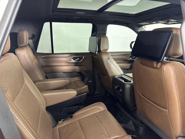 Used 2021 Chevrolet Tahoe High Country AWD/4WD image 4