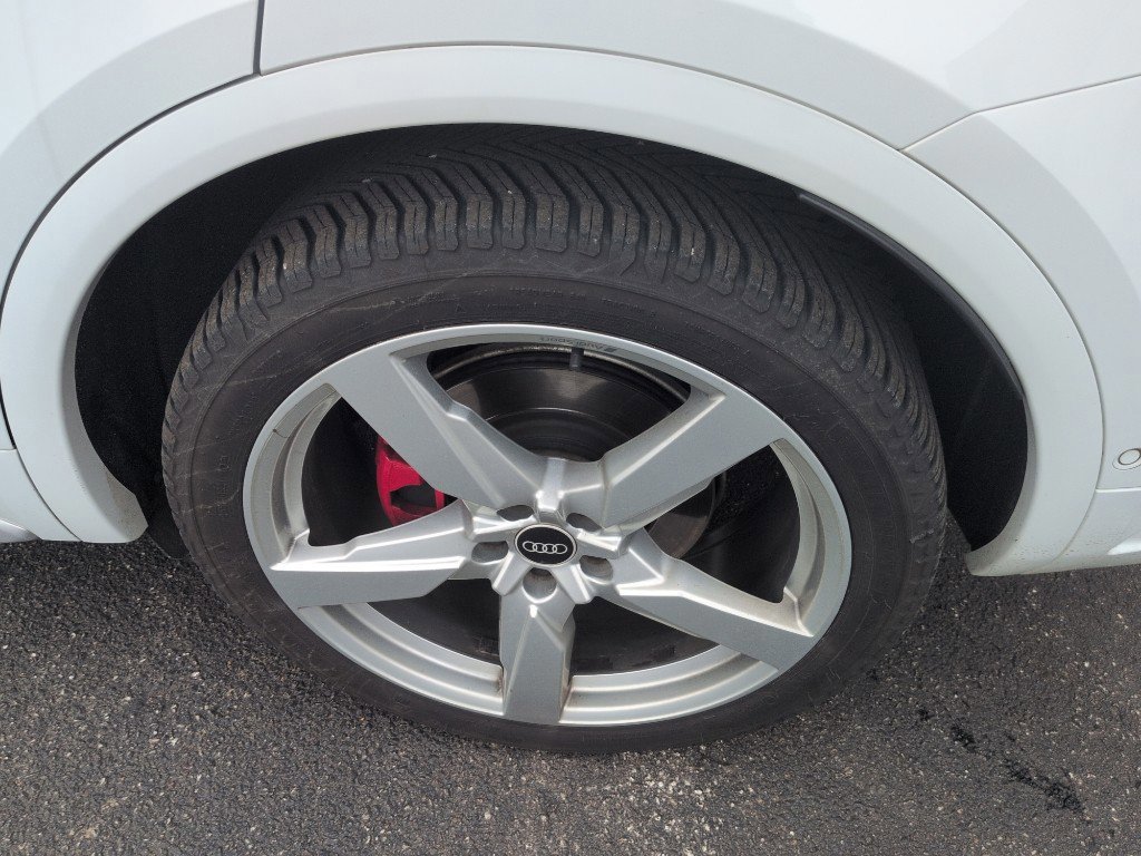 Used 2021 Audi SQ5 Prestige w/ Prestige Package image 5