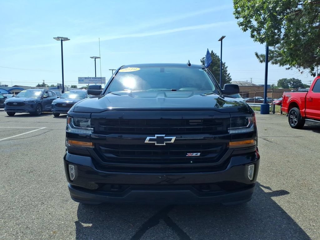 Used 2019 Chevrolet Silverado 1500 LT w/ All Star Edition AWD/4WD image 2