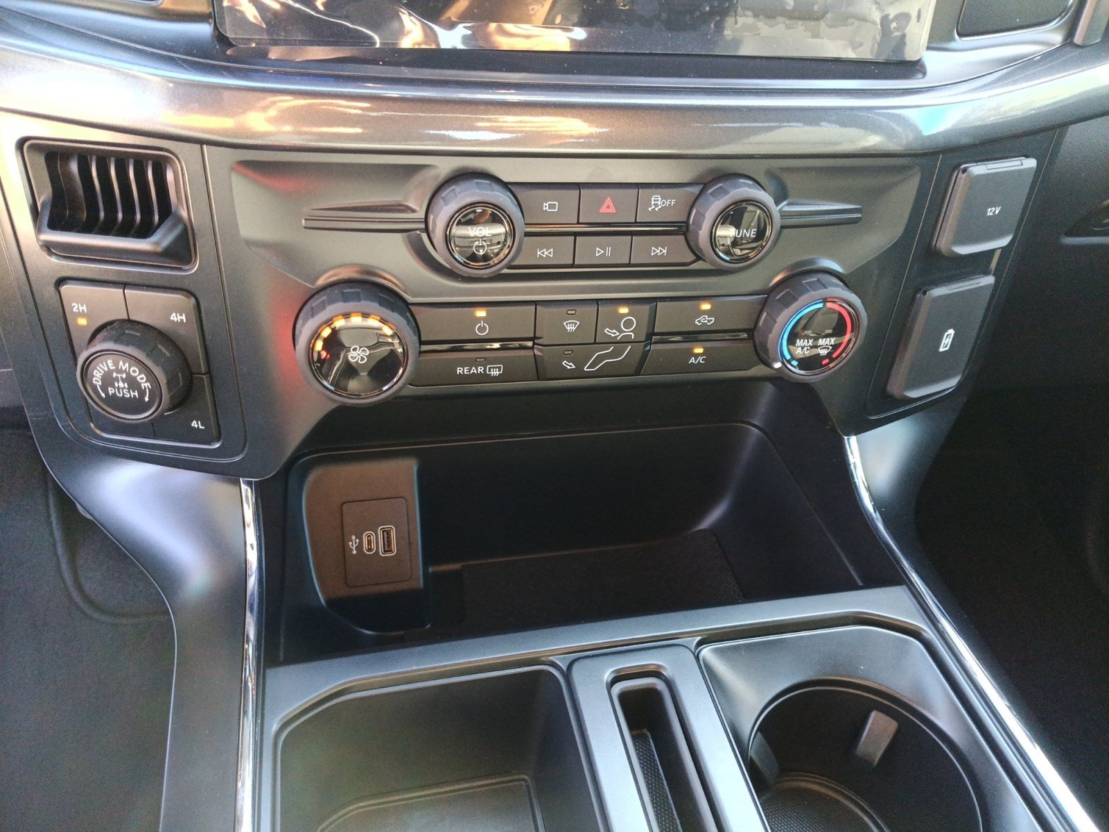 Certified 2026 Ford F150 STX AWD/4WD image 17