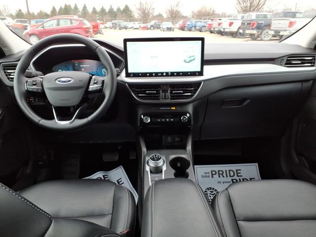 Certified 2025 Ford Escape Platinum image 11