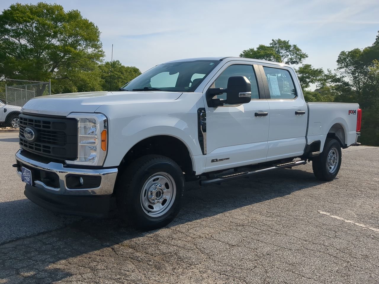 Certified 2023 Ford F250 XL w/ FX4 Off-Road Package AWD/4WD image 6