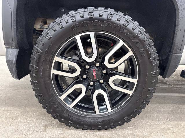 Used 2022 GMC Sierra 1500 AT4 AWD/4WD image 10