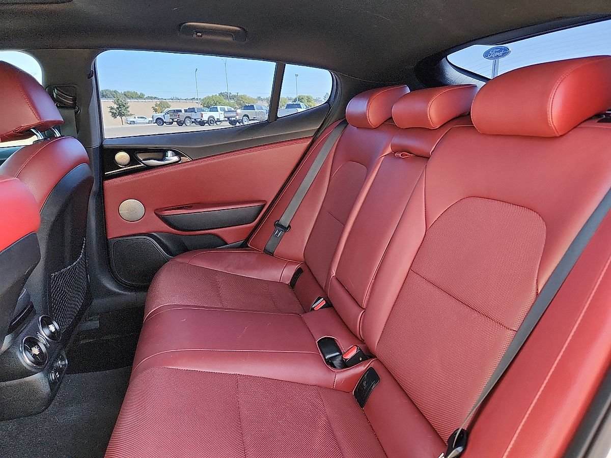 Used 2022 Kia Stinger GT-Line w/ Sun & Sound Package AWD/4WD image 6