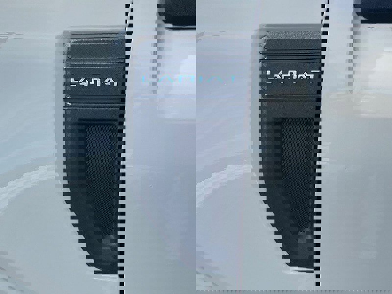 Certified 2024 Ford Maverick Lariat w/ FX4 Off-Road Package image 11