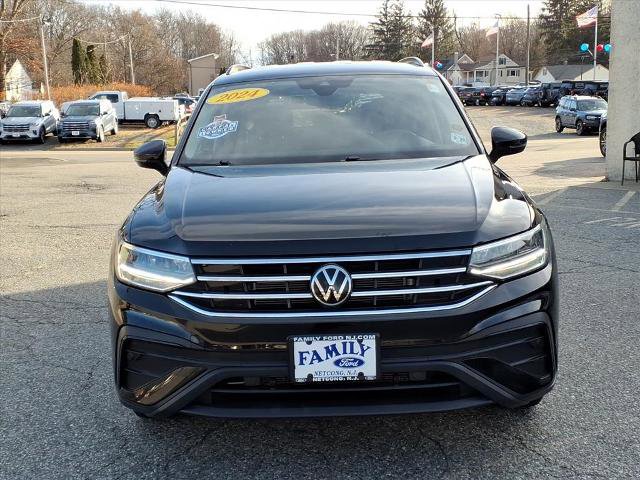 Used 2024 Volkswagen Tiguan S image 2