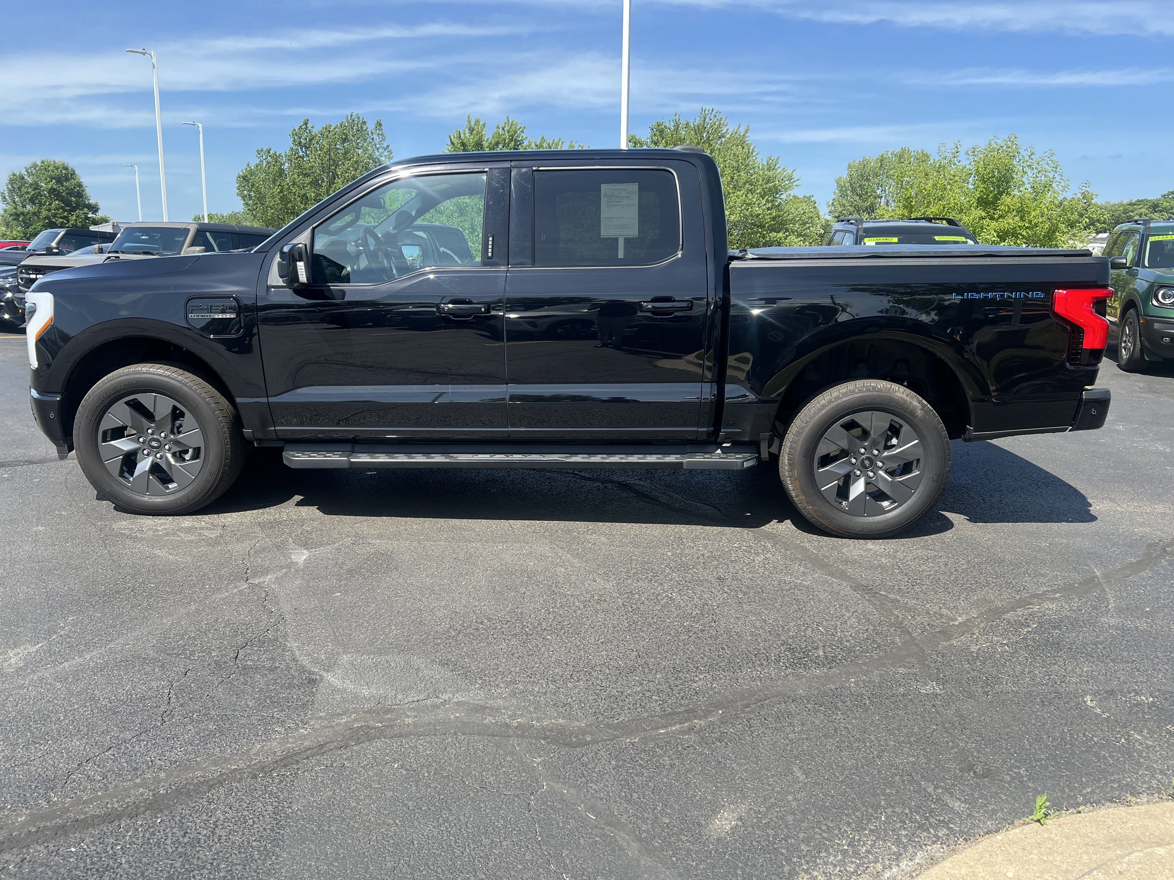 Certified 2023 Ford F150 Lightning Lariat image 6